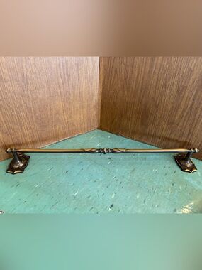 Vintage bathroom towel bar antique bronze Amerock carriage house